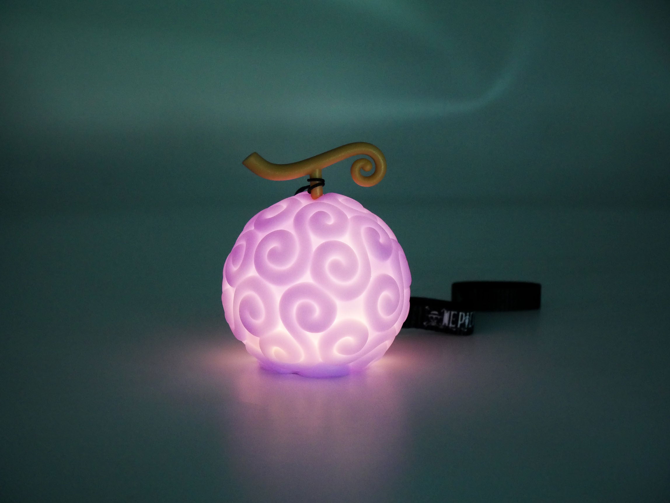 Fruit du démon lumineux - One Piece