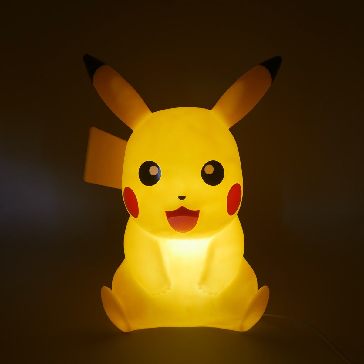 Figurine Lumineuse Pikachu Assis - Pokémon